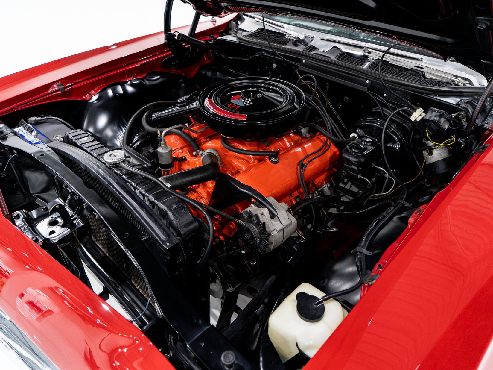 Chevrolet Biscayne **PRIX EN USD** L36 4 speed GM Canada paperwork 1968 Rouge Montréal - photo #17