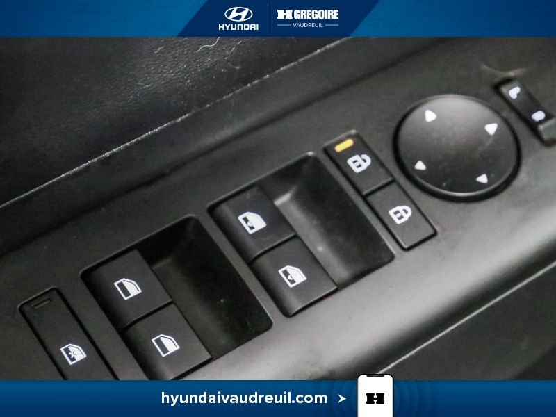Hyundai Kona YR850 | 2.0L Preferred FWD 2025 Gris Laval - photo #16