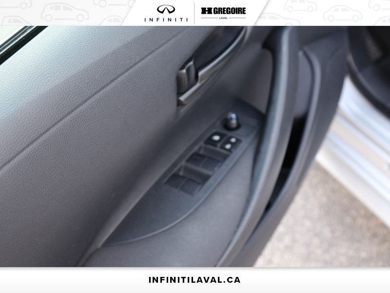 2025 Toyota Corolla Saint-Eustache - photo #13