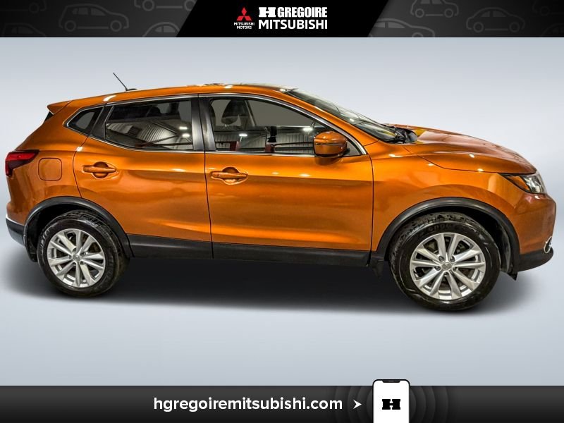 2017 Nissan Qashqai Orange Laval - photo #10