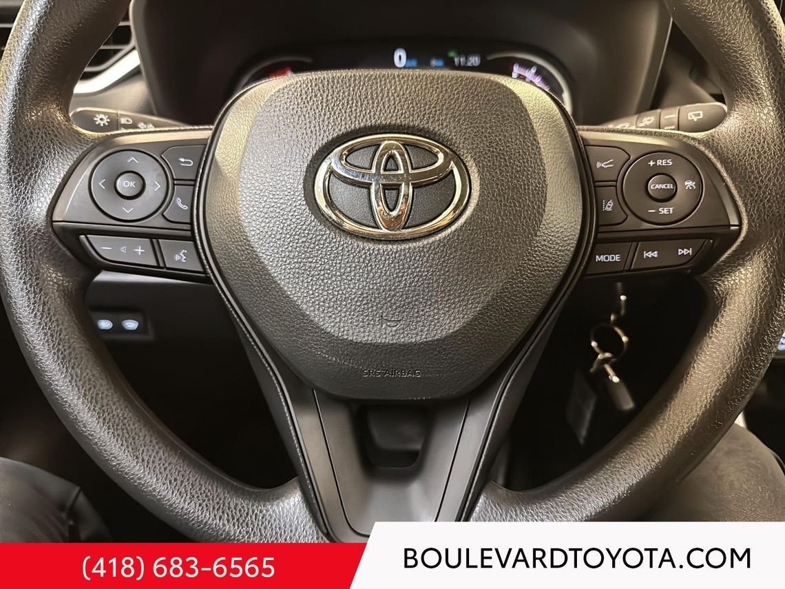 2024 Toyota RAV4 99357B-118 | LE, AWD Midnight Black Metallic Québec - photo #14