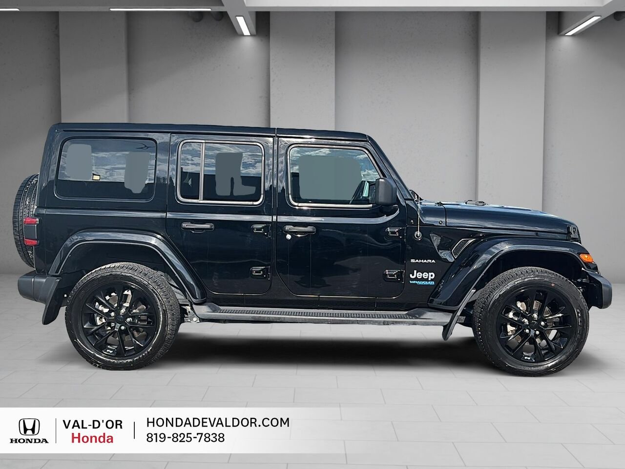 Jeep Wrangler 4xe Unlimited Sahara 4x4 2021 Noir Val-d'Or - photo #4
