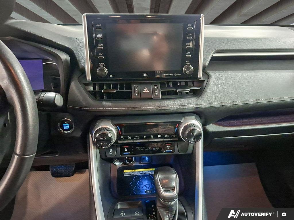 2019 Toyota RAV4 2600666A | Limited 03T3 RUBY FLARE P Edmonton - photo #17