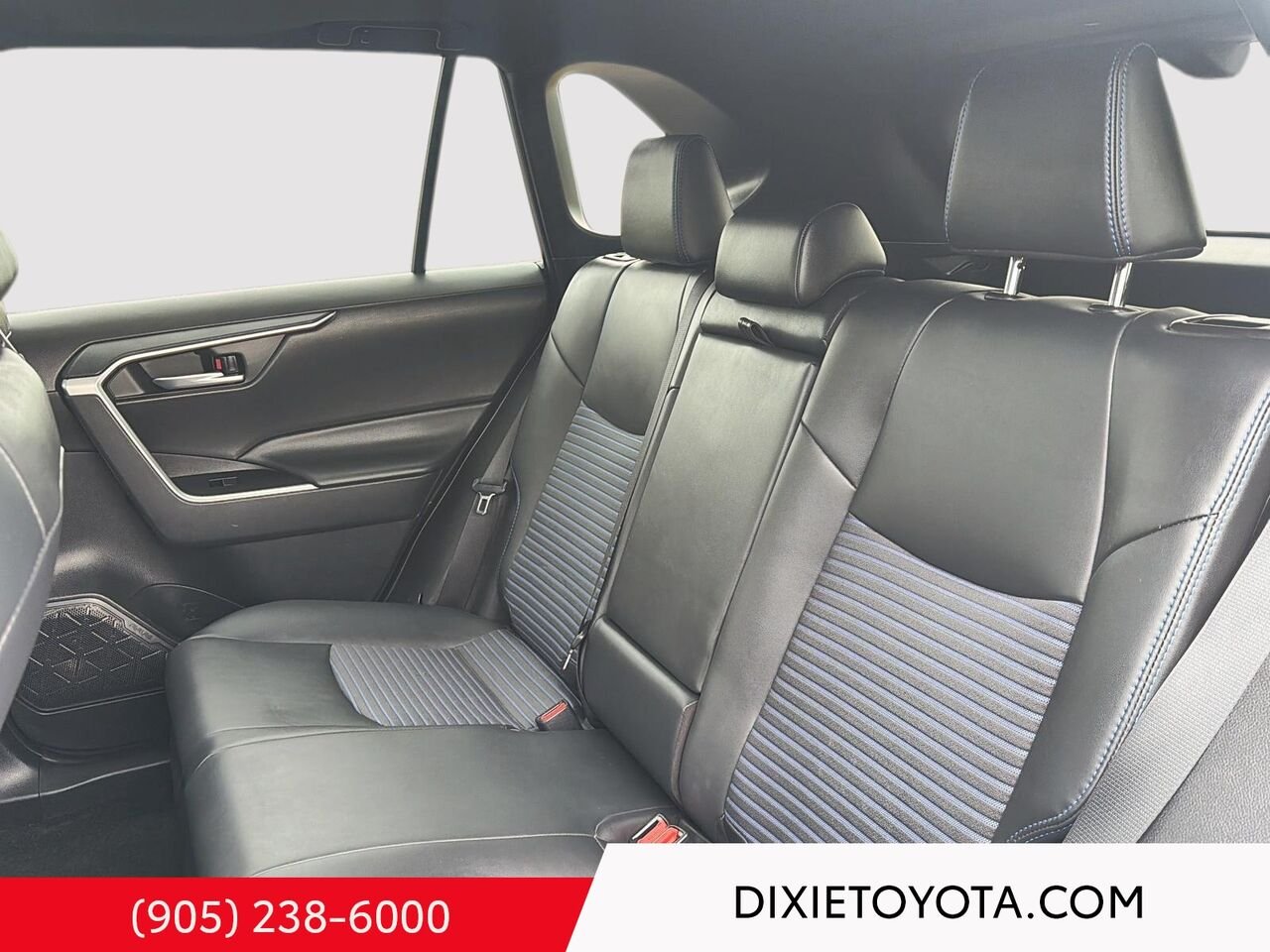 2021 Toyota RAV4 Hybrid XSE AWD / CLEAN CARFAX / HEATED SEATS / MOONROOF / ALLOY WHEELS / CARPLAY AND ANDROID AUTO Silver Mississauga - photo #20