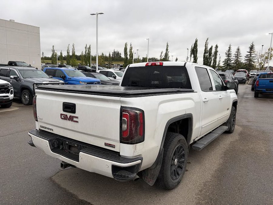 2017 GMC Sierra 1500 SLT All Terrain 5.3L | Tonneau Cover White