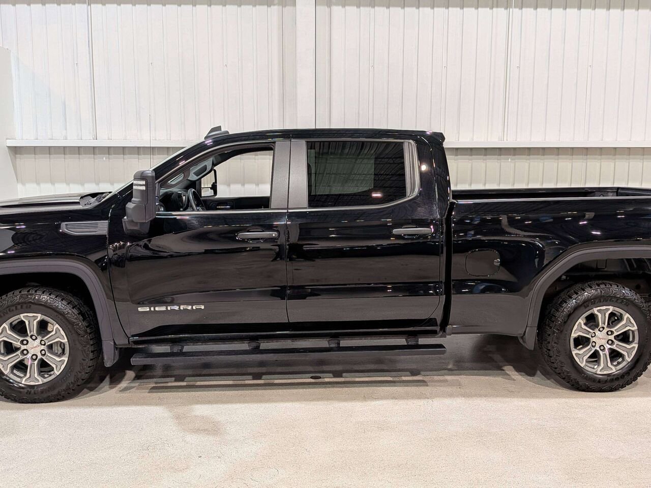 2024 GMC Sierra 1500 4WD Crew Cab 157" Pro Black Val-David - photo #5