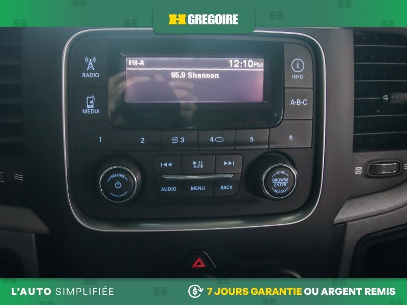 Ram 1500 820432 | ST 4WD AUTO A/C MAGS CAM RECUL BLUETOOTH 2019 Noir Laval - photo #11