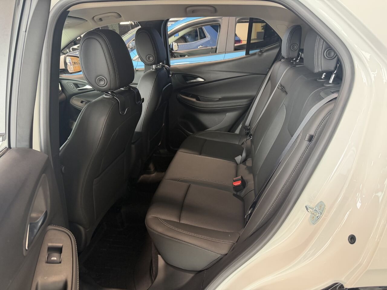 2024 BUICK ENCORE GX SPORT TOURING Tourisme sport 4 portes TI White Gatineau - photo #9