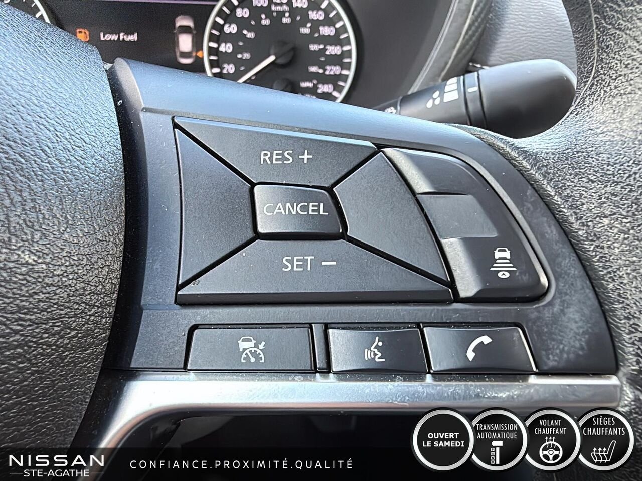 2024 Nissan Sentra SV | CARPLAY | CAMÉRA DE RECUL | UN SEUL PROPRIÉTAIRE Black Saint-Jérôme - photo #15