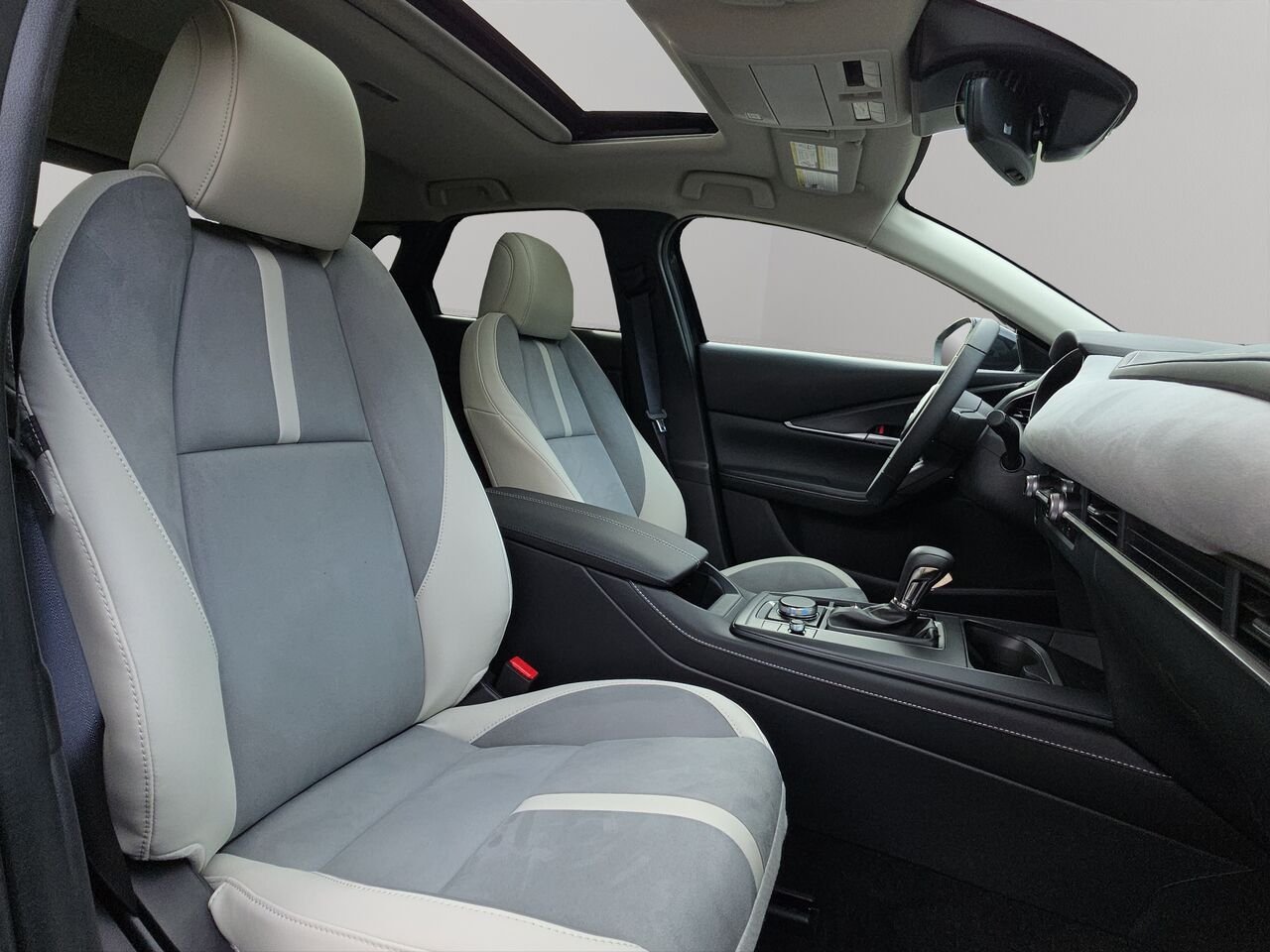 Mazda CX-30 GT, traction intégrale, sièges en cuir, caméra 360°, toit ouvrant, Bose 12 HP, affichage tête 2026 Bleu cristal foncé mica Val-David - photo #14