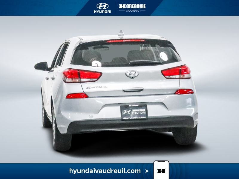 2020 Hyundai Elantra Silver Laval - photo #7
