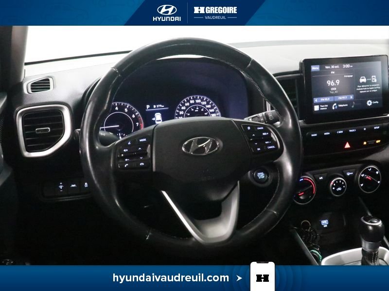 2021 Hyundai Venue Red Vaudreuil-Dorion - photo #19