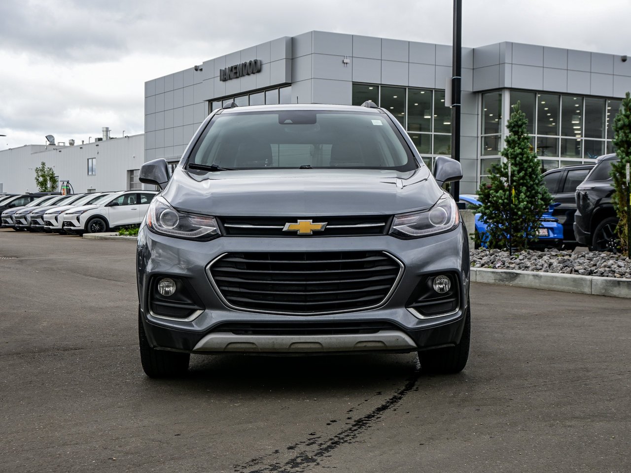 2020 Chevrolet Trax AWD 4dr Premier Grey Sherwood Park - photo #2