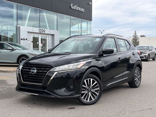 2023 Nissan Kicks SR FWD Black