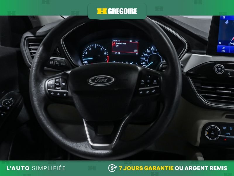 2020 Ford Escape Black Blainville - photo #18