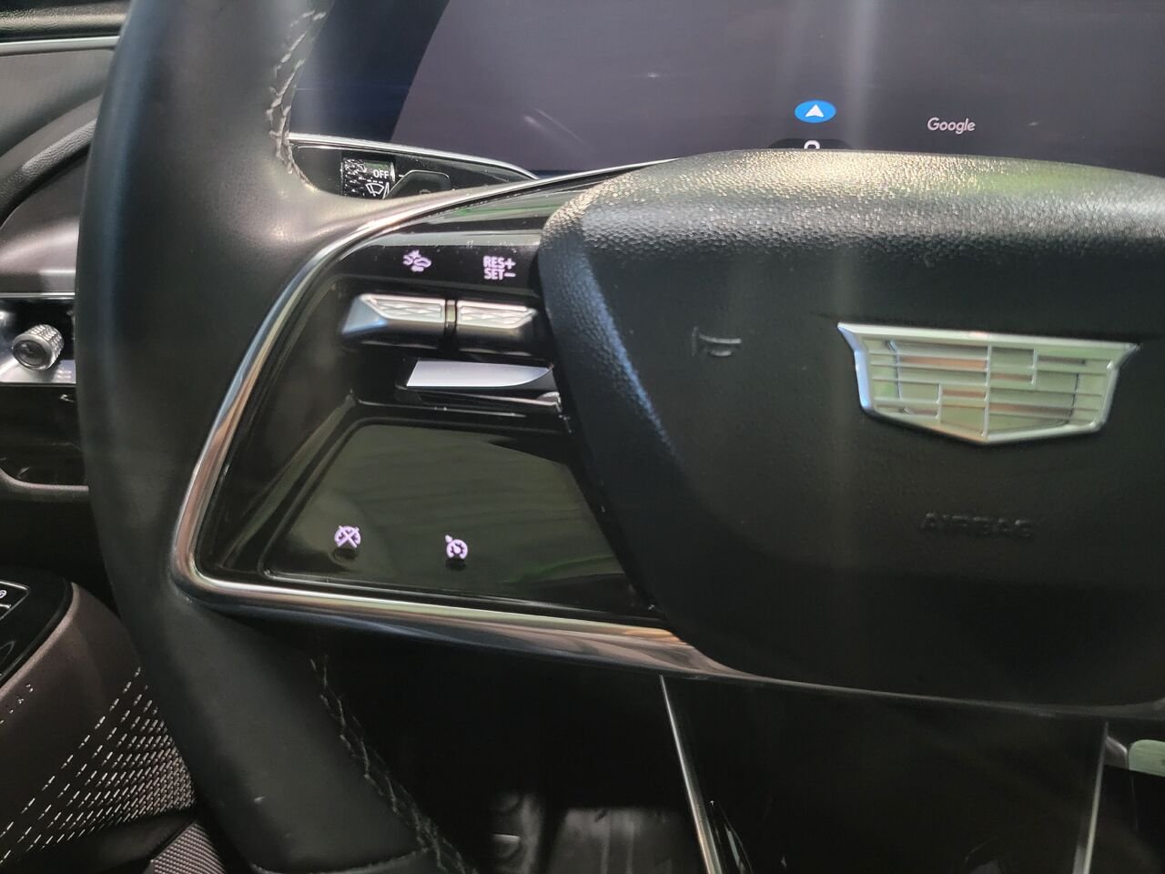 2024 Cadillac LYRIQ Black  - photo #20