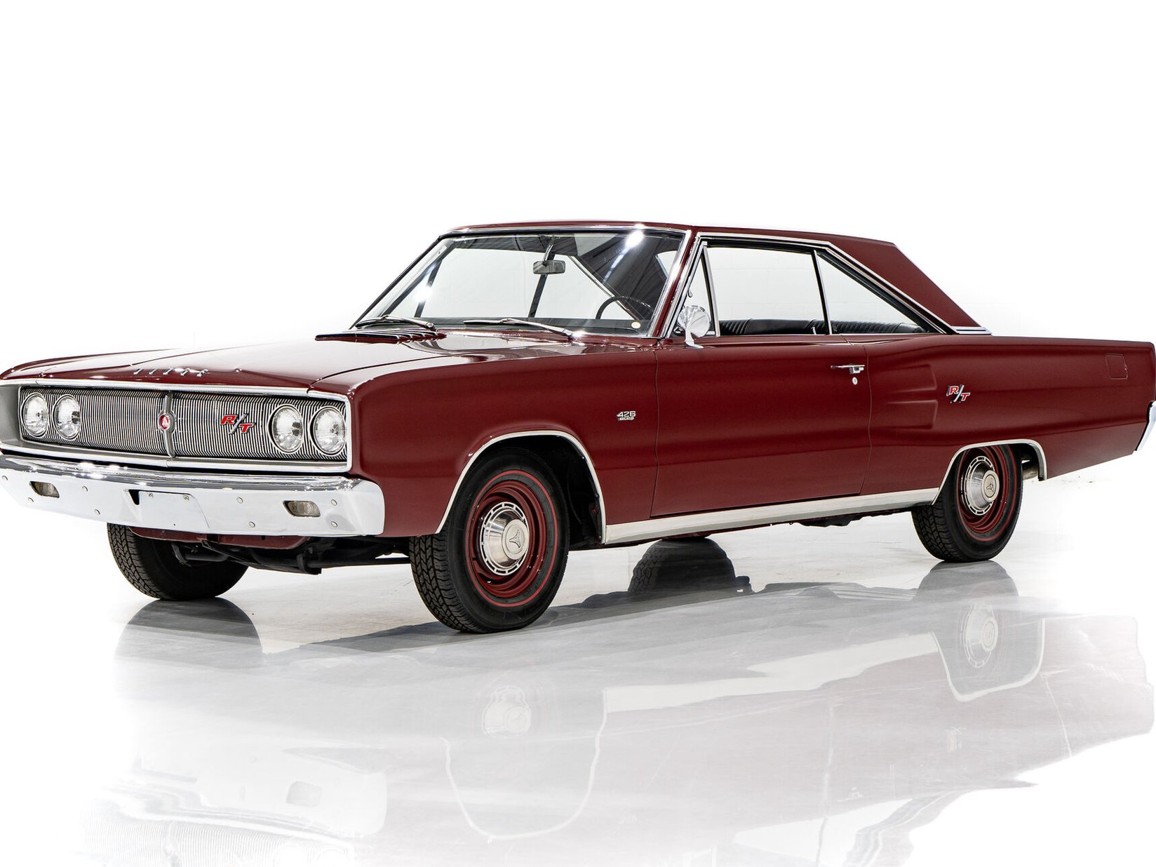Dodge Coronet R/T Factory Hemi single repaint PRICE IN USD 1967 Montréal - photo #0