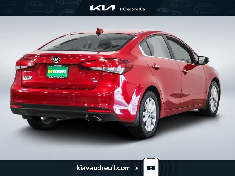 2017 Kia Forte Red Laval - photo #6