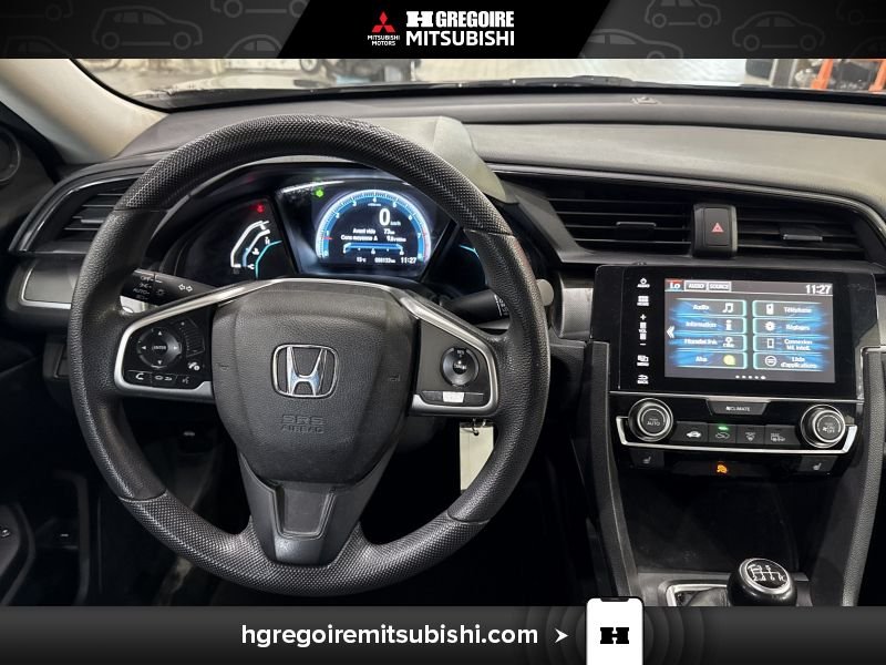 2016 Honda Civic Grey Laval - photo #17