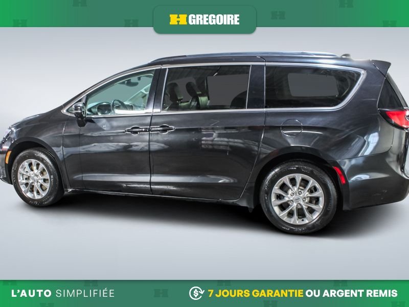 Chrysler Pacifica TOURING- L AWD CUIR CAMERA SIEGES CHAUFFANTS 2022 Noir