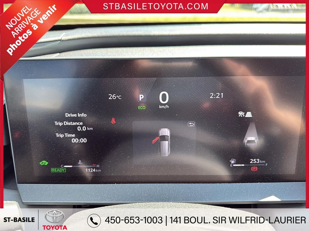 2026 TOYOTA RAV4 Hybrid Grey Saint-Basile-le-Grand - photo #5