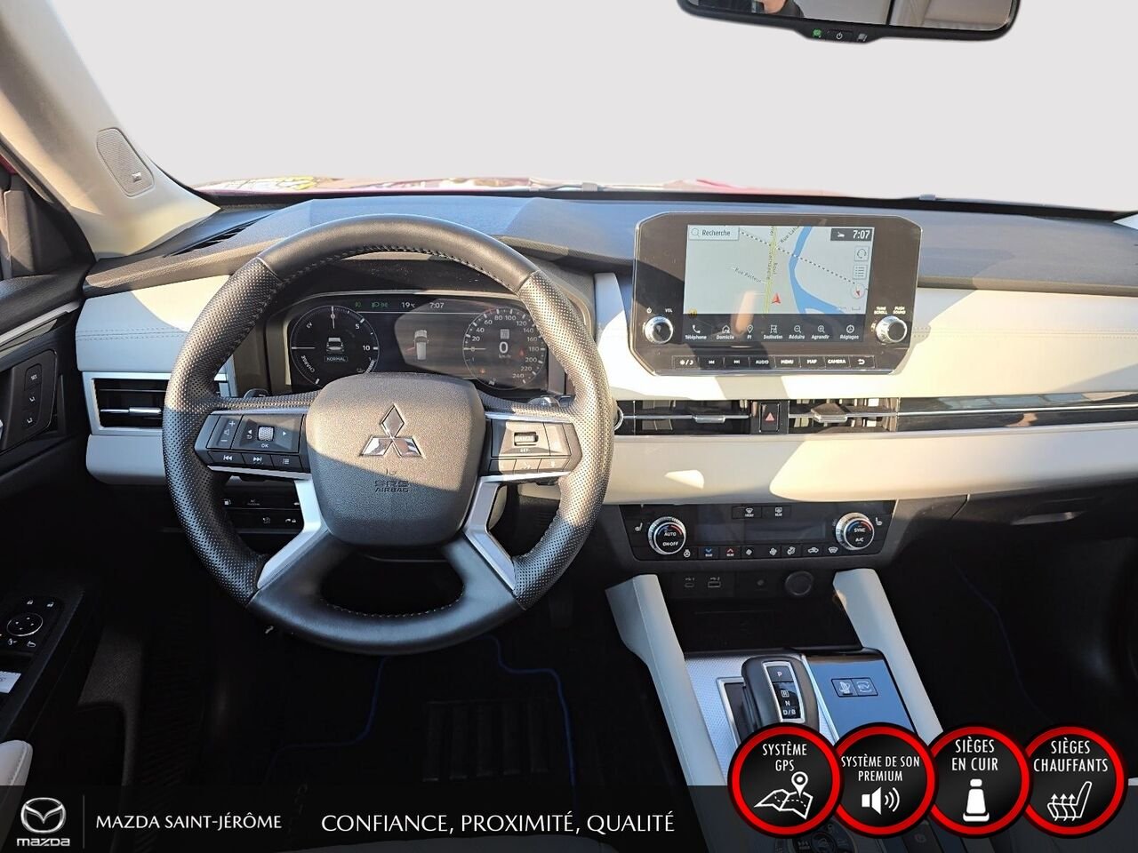 2024 Mitsubishi Outlander Red Ste-Agathe des Monts - photo #24