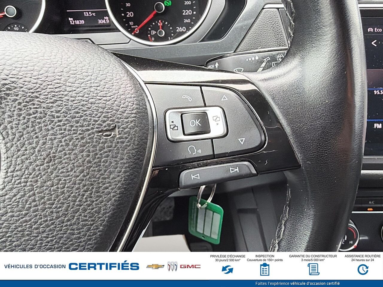 VOLKSWAGEN TIGUAN S Trendline 4MOTION 2018 Bleu Montmagny - photo #12