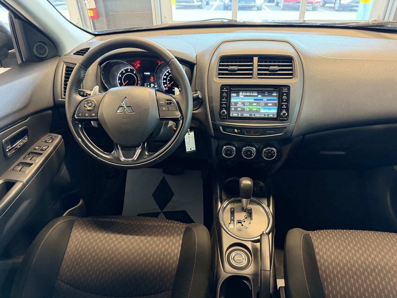2017 Mitsubishi RVR Bronze Saint-Eustache - photo #10