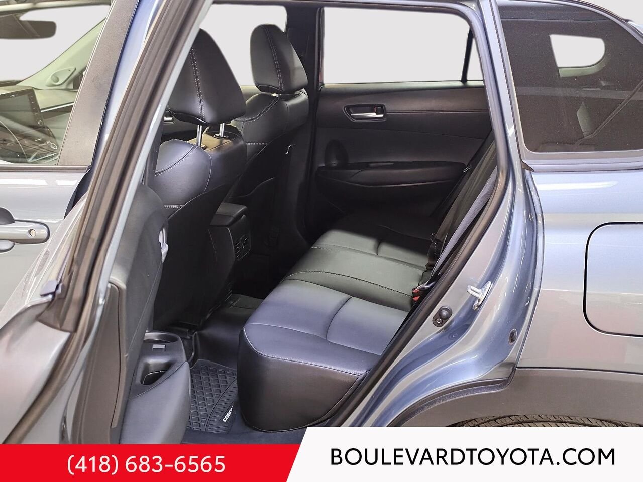 2022 Toyota COROLLA CROSS 100589B-50 | XLE, AWD Silver Québec - photo #18