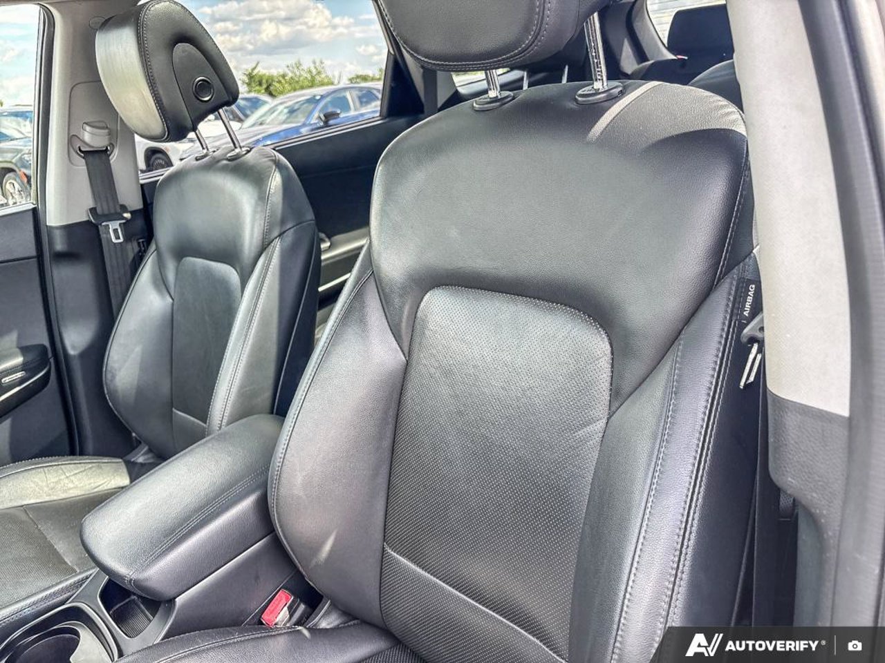 2017 Hyundai Santa Fe XL KM8SNDHF6HU238235 Black Mirabel - photo #22