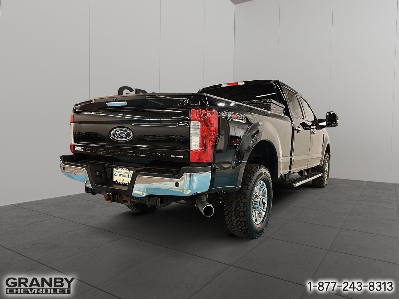 Ford Super Duty F-250 SRW XL cabine 6 places 4RM 160 po | 26-0618B 2017 Noir Granby - photo #4