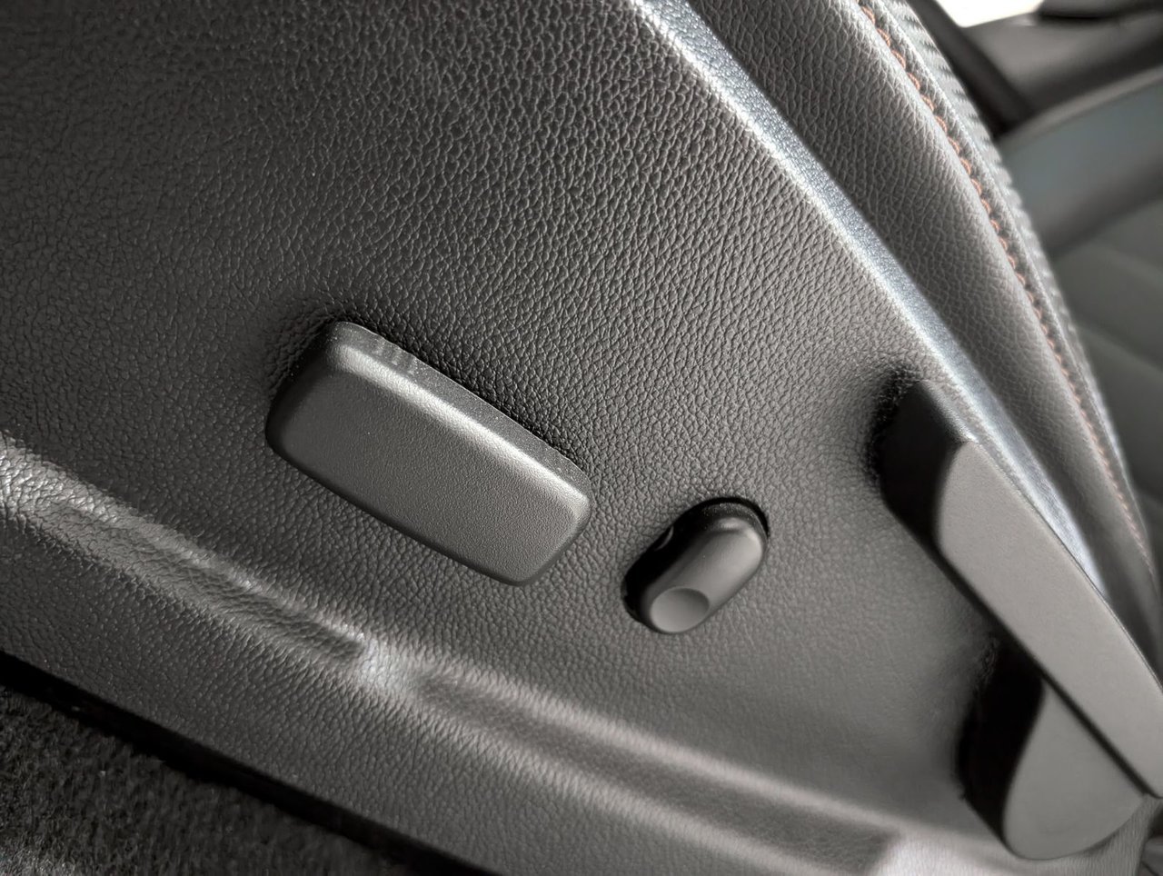 2022 GMC Canyon AT4 4RM avec tissu Saint-Eustache - photo #9