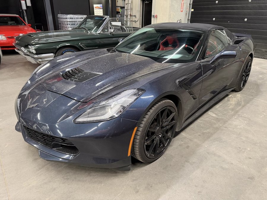 2015 Chevrolet Corvette Z51 2LT | Heads Up Display | Heated & Cooled Seats | Dual Climate Control | Grey