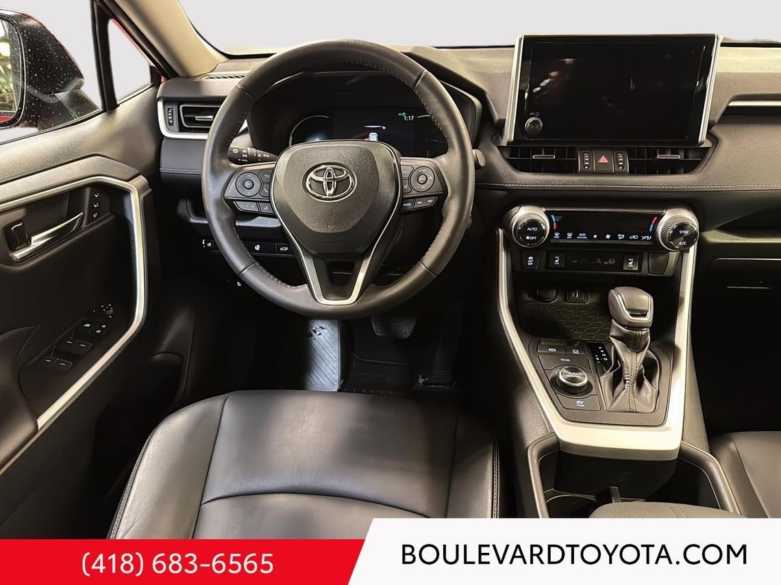 Toyota RAV4 99166A-80 | XLE Hybride 2024 Rouge Québec - photo #19