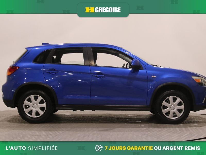 2019 Mitsubishi RVR Blue Laval - photo #10