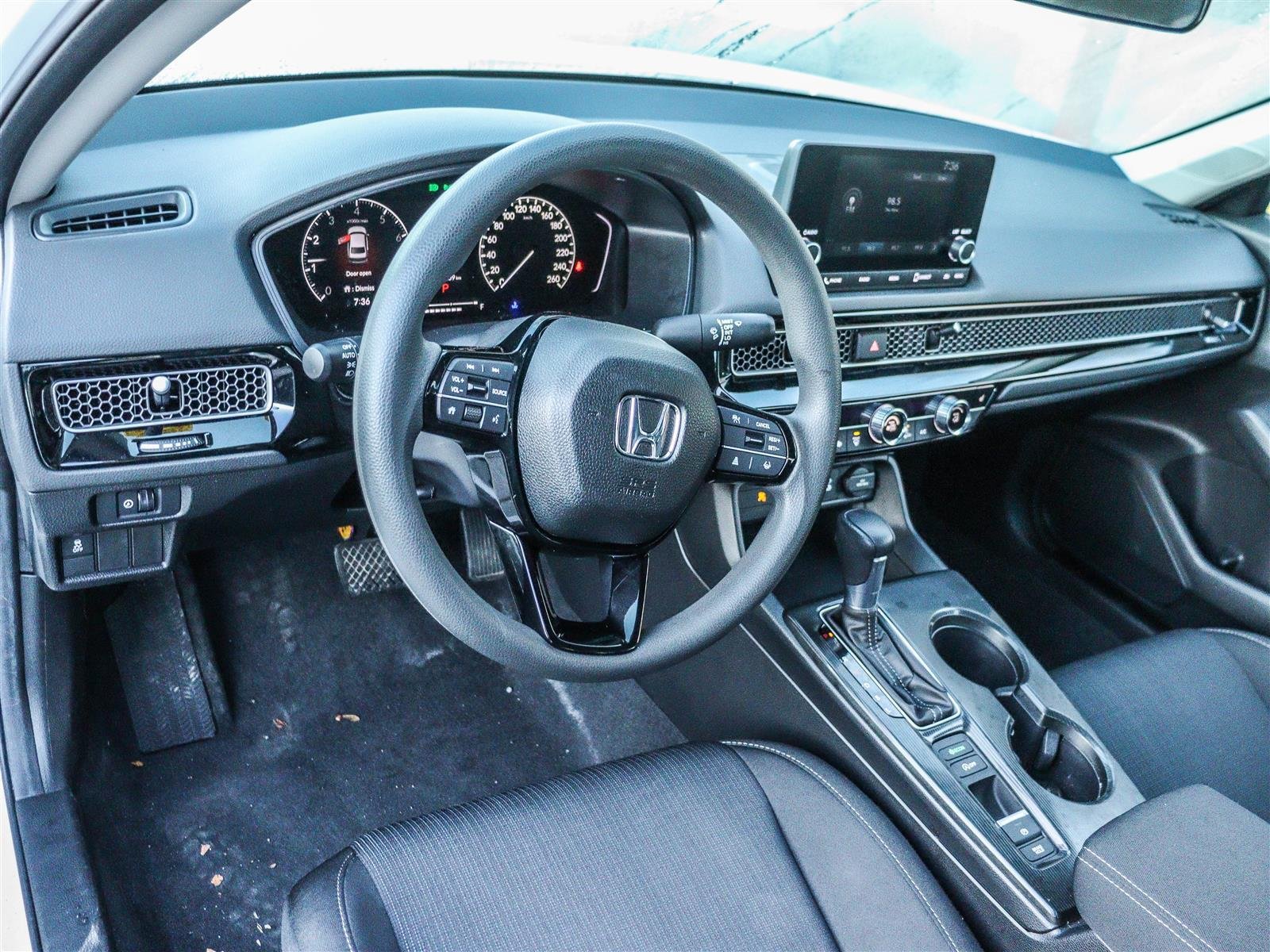 2025 Honda Civic Sedan LX Ottawa & Gatineau - photo #6