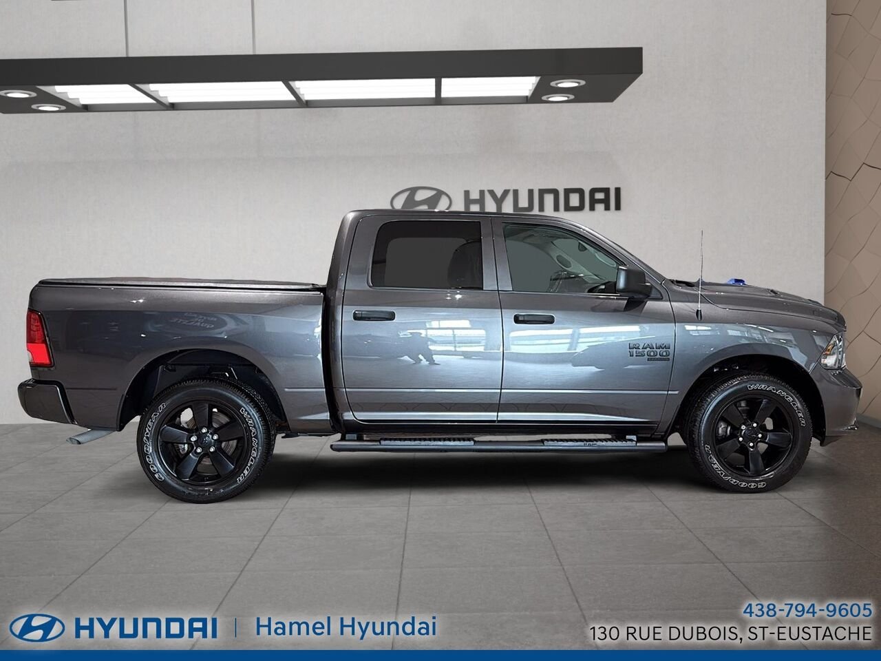 Ram 1500 Classic 2022 Gris Saint-Eustache - photo #1