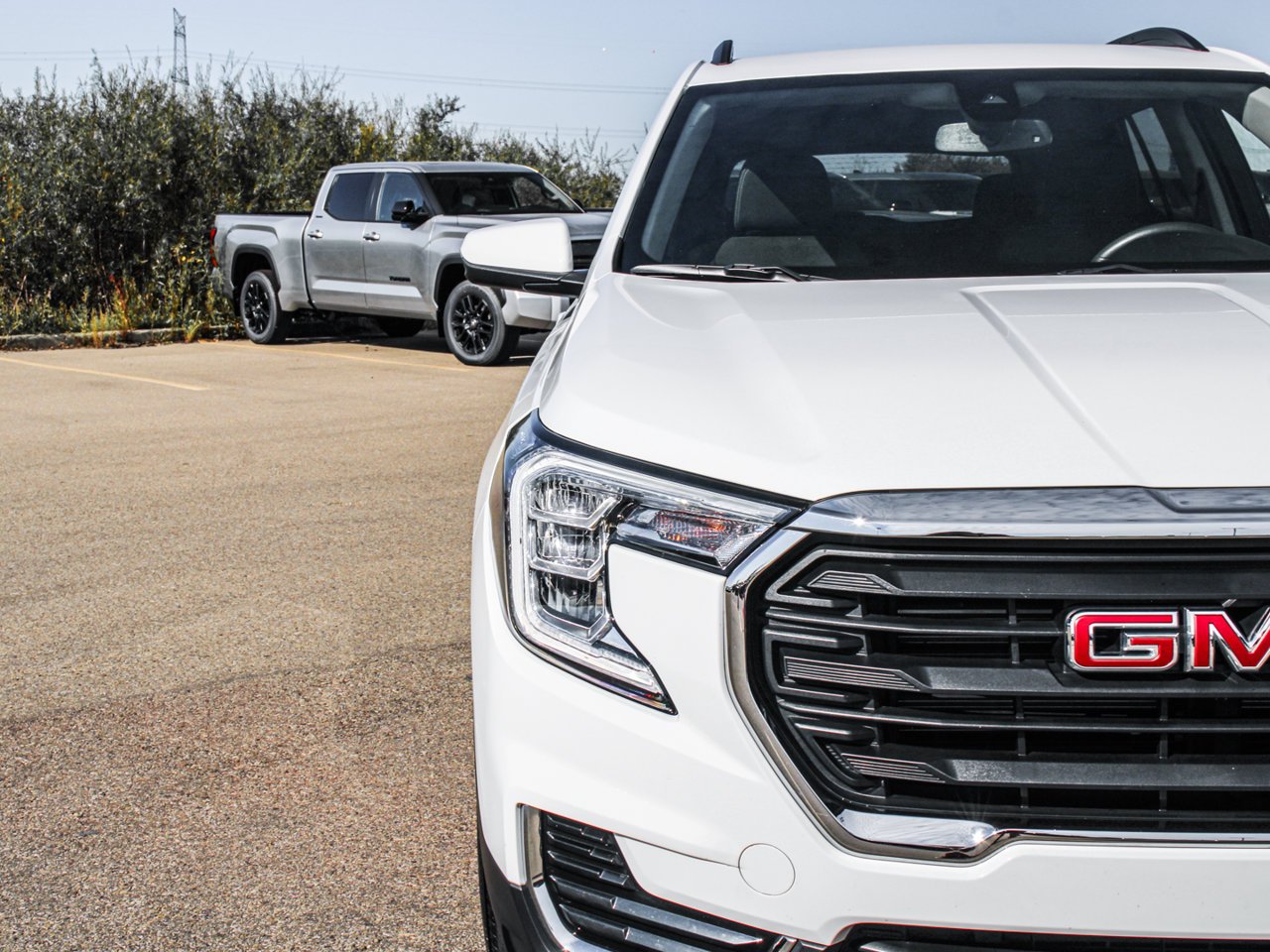 2024 GMC Terrain AWD 4dr SLE White Sherwood Park - photo #10
