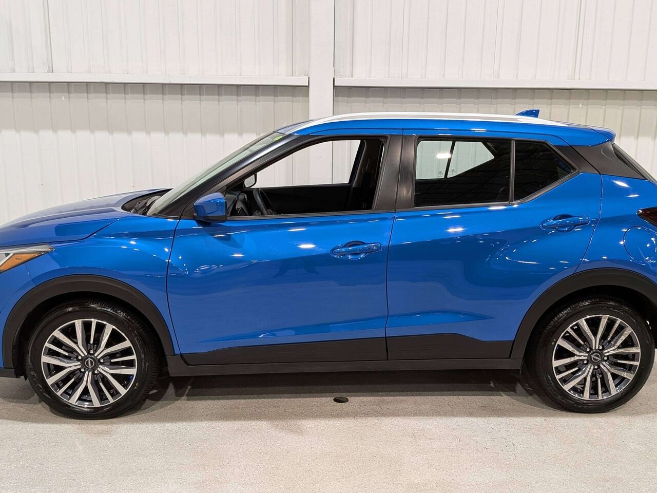 2024 Nissan Kicks SV FWD Blue Val-David - photo #4