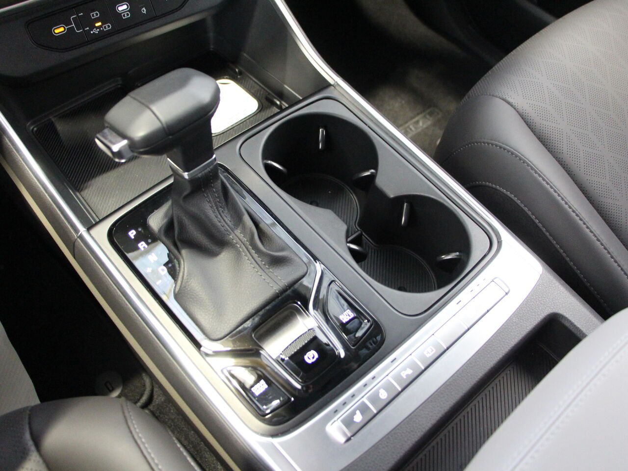 Kia Carnival EX+ TA 2026 Gris Châteauguay - photo #10