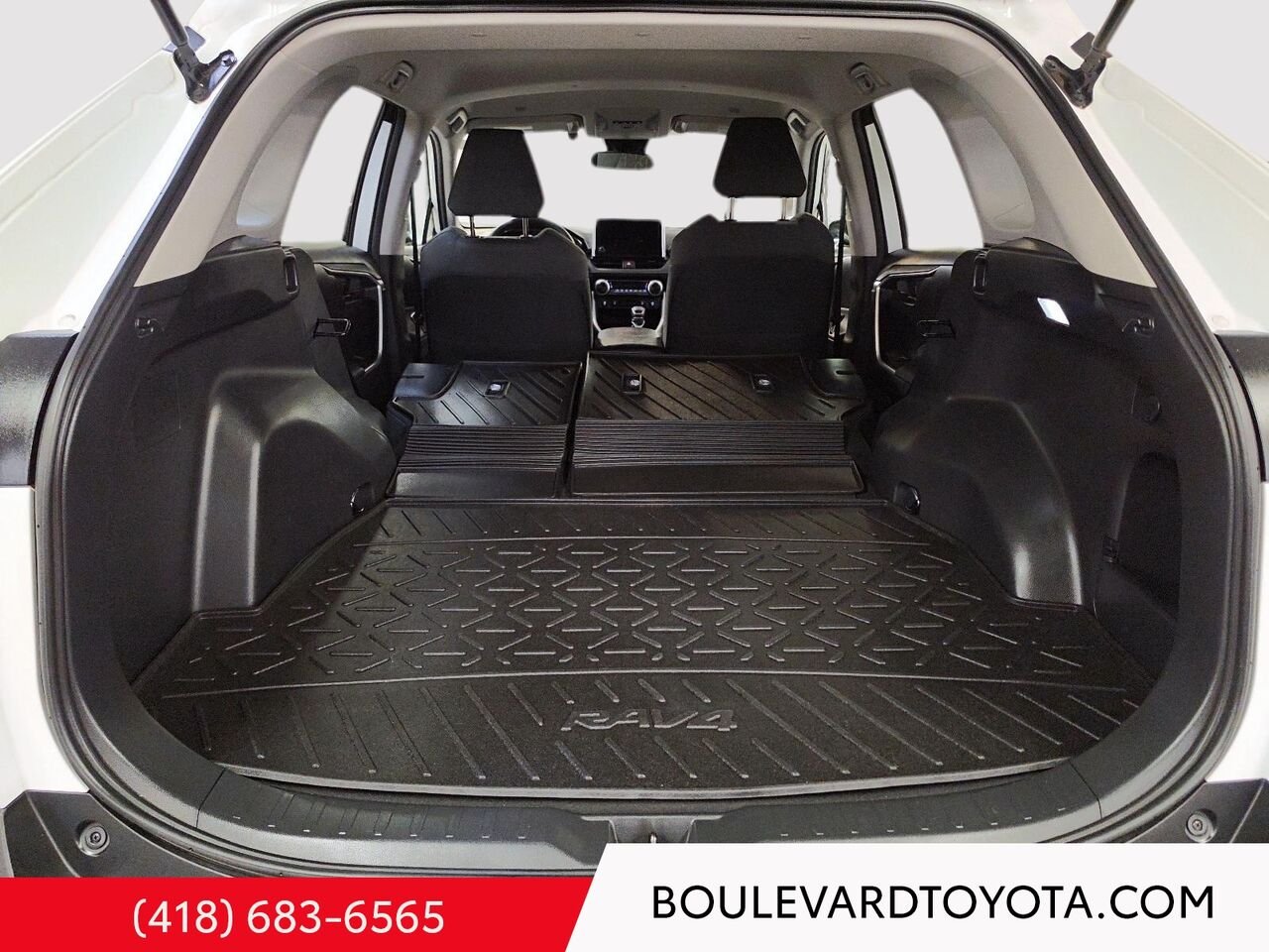 Toyota RAV4 100234A | LE, AWD 2023 Blanc Québec - photo #18