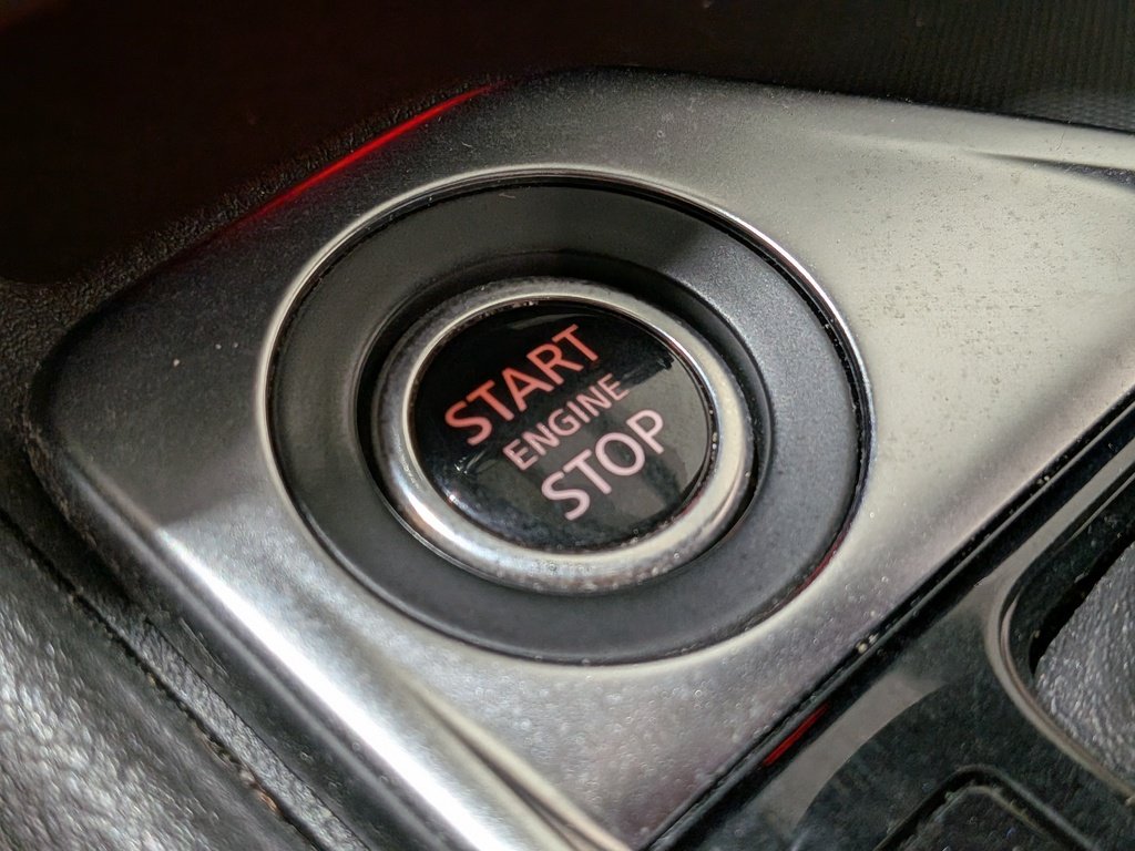 2021 Nissan Sentra SV CVT Black Val-David - photo #25
