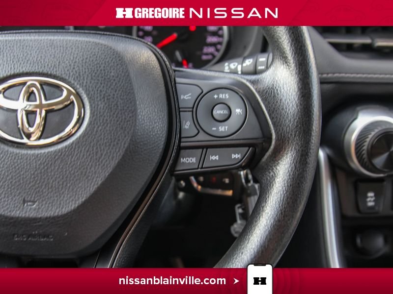 2021 Toyota Rav 4 Black Laval - photo #25