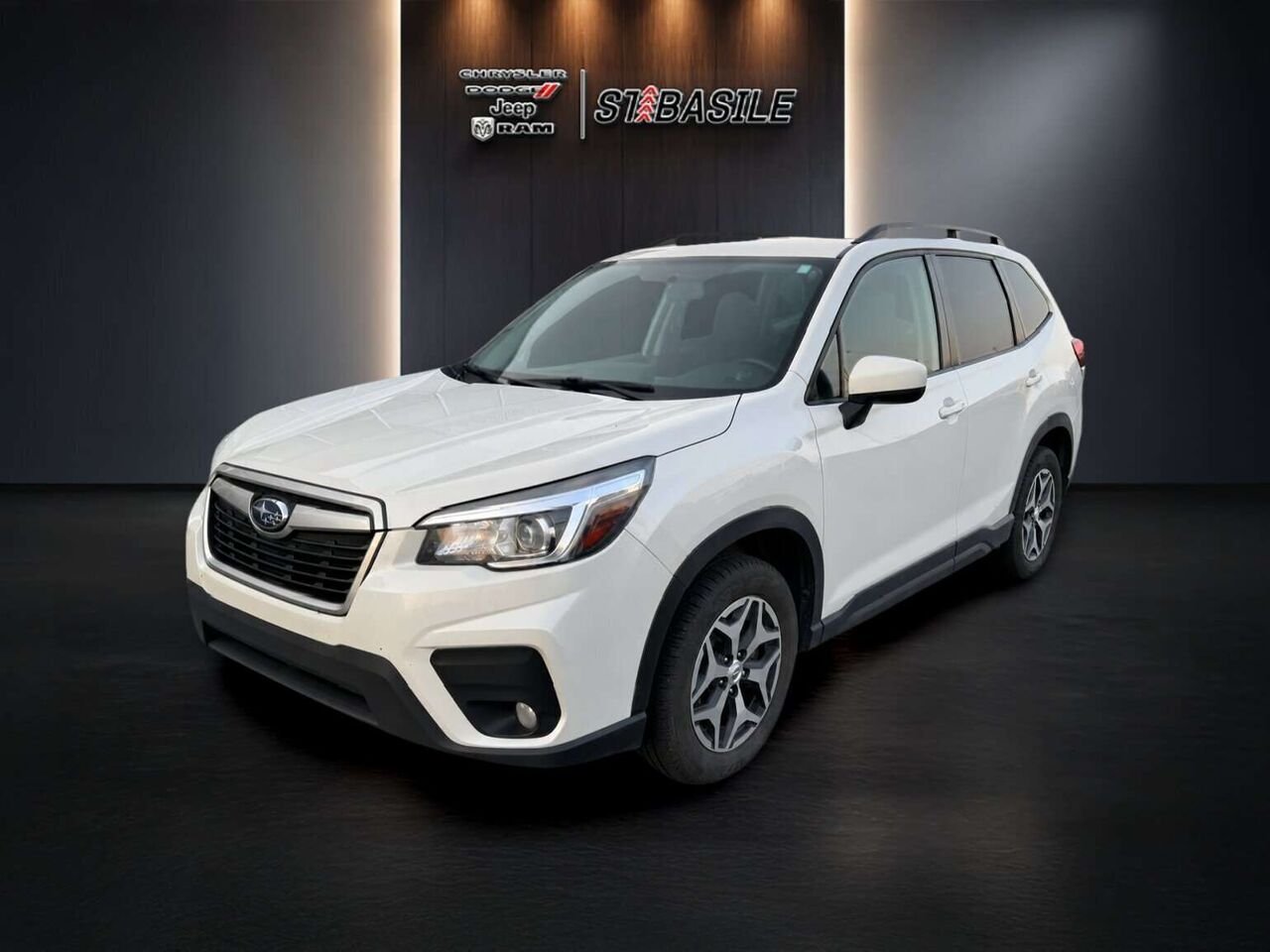 2019 Subaru Forester White Saint-Basile-le-Grand - photo #0