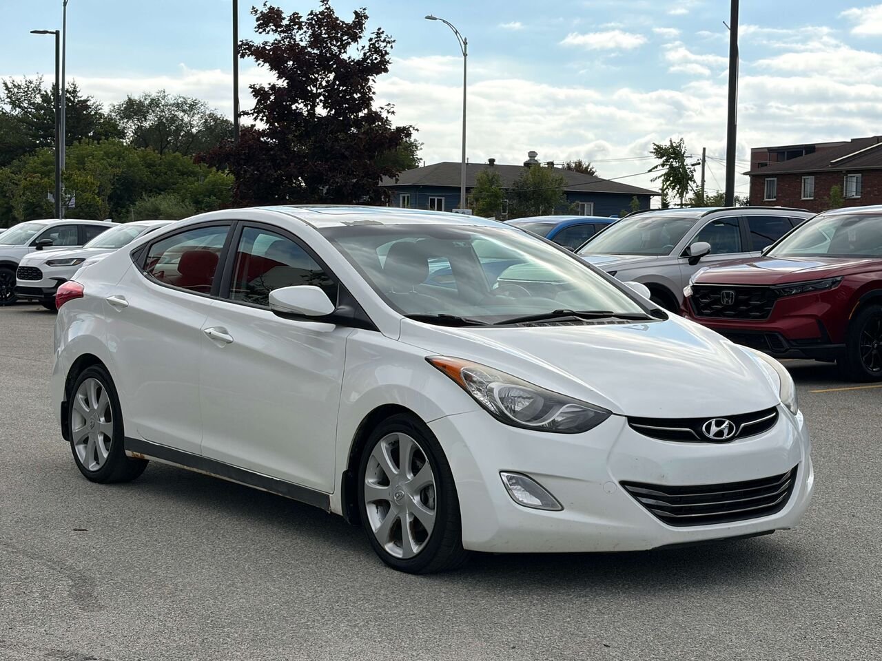 2013 Hyundai ELANTRA Limited White Gatineau - photo #6