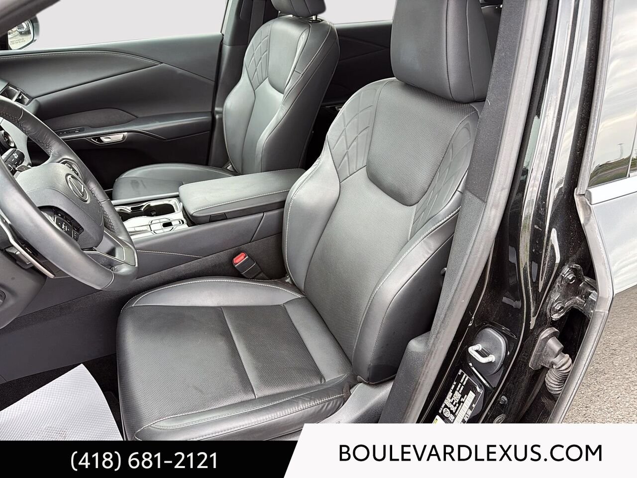 2024 Lexus RX 19232A | RX 350 BA Black Quebec - photo #8