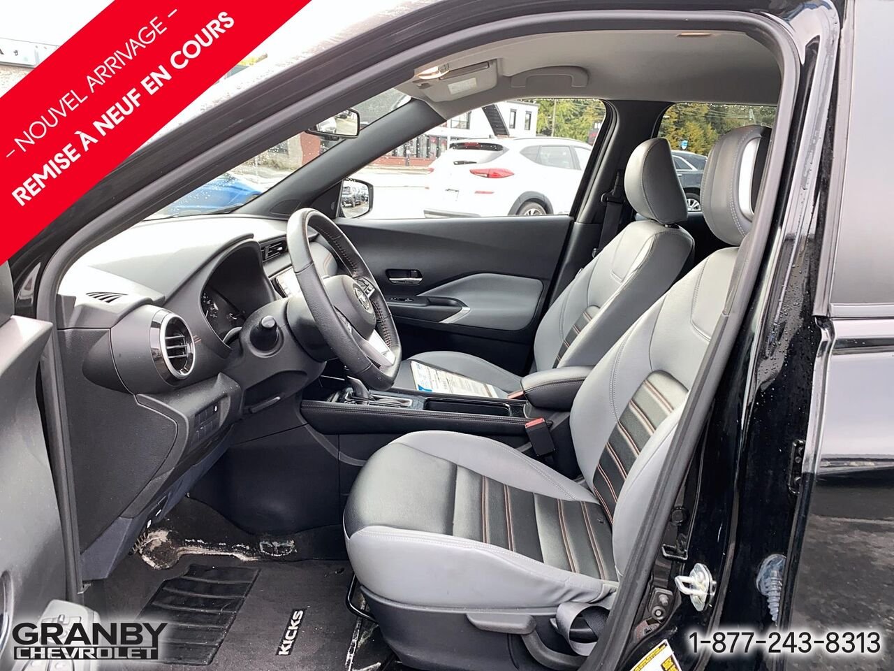 Nissan Kicks SR TA | 27-0120A 2021 Noir Granby - photo #9