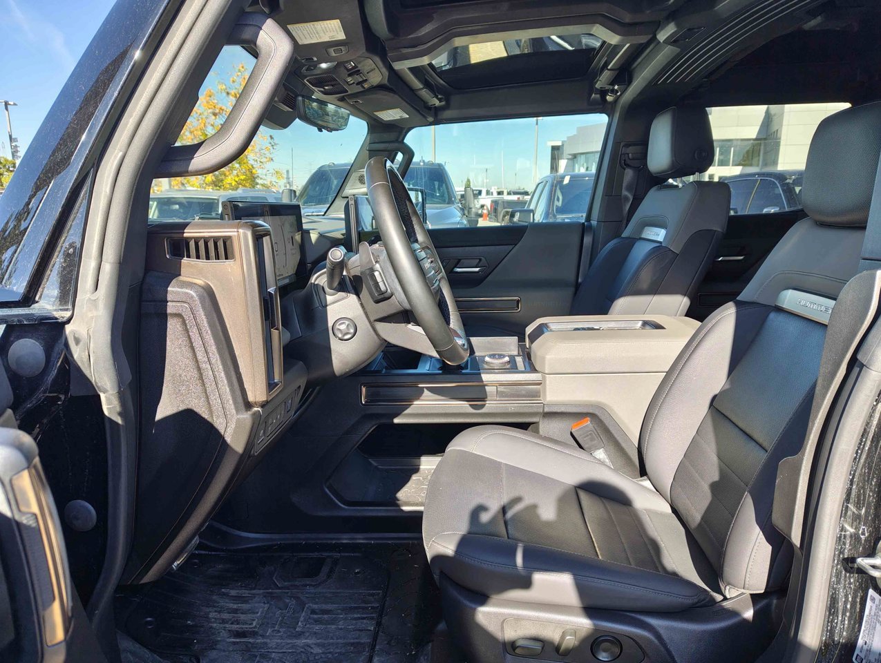 2024 GMC HUMMER EV SUV e4WD 4dr 2X Black Sherwood Park - photo #7
