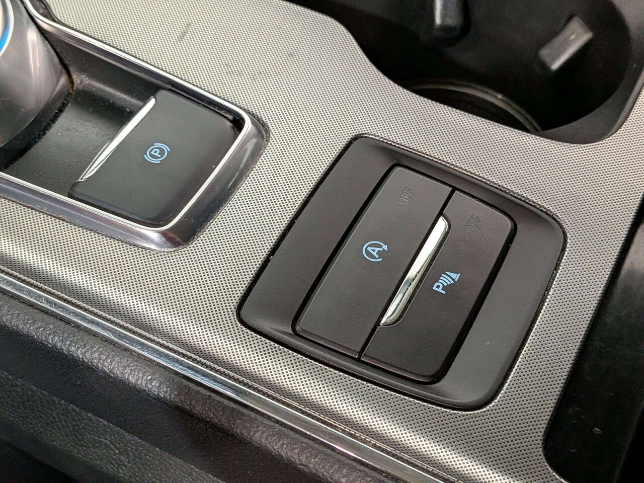 2023 Ford Edge Titanium AWD Silver Val-David - photo #29