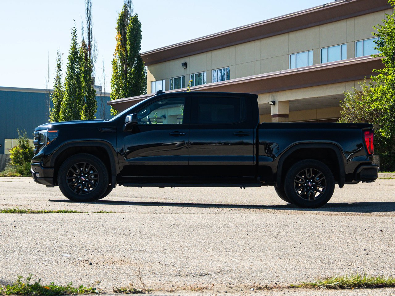 2026 GMC Sierra 1500 4WD Crew Cab 147 Elevation Black Sherwood Park - photo #10